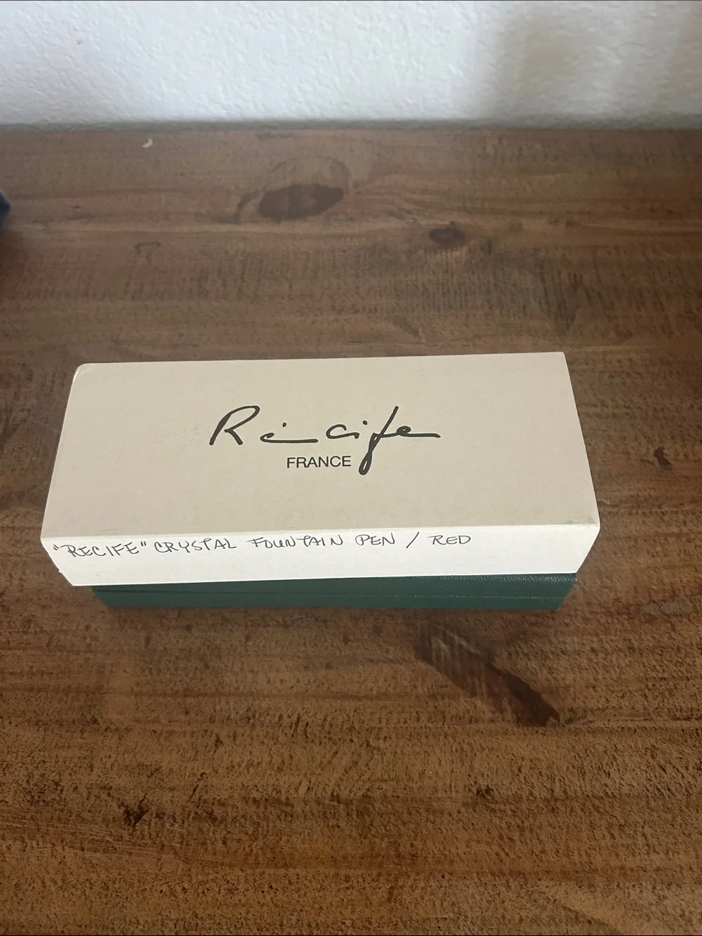Green Cuff Link Box – Elegant Men's Accessory Case